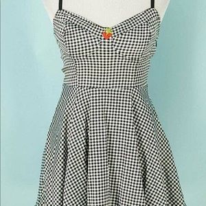 Urban Outfitters Romper Mini (M)